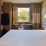 Ibis 3*