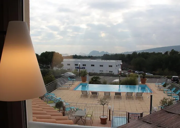 Ibis 3*
